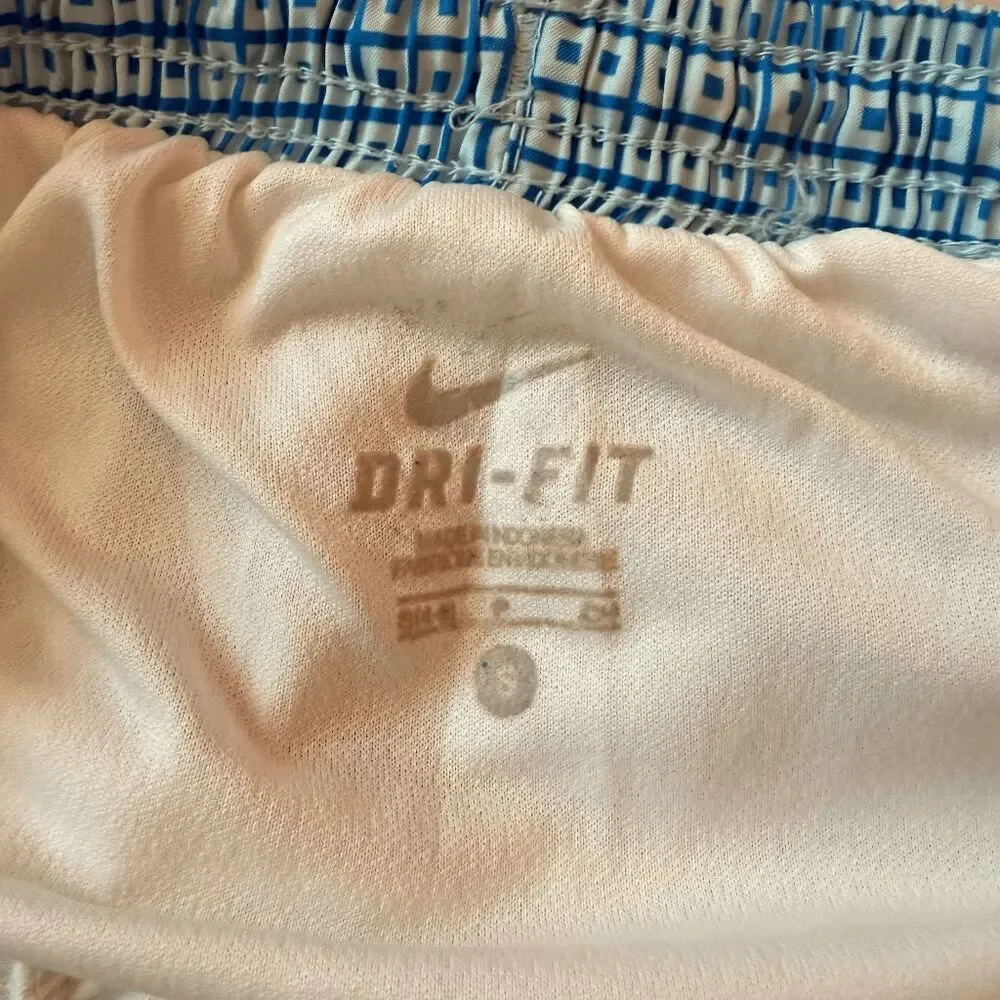Nike women dri